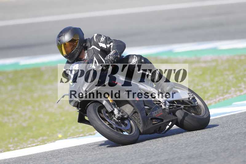 /02 28.-31.01.2025 Moto Center Thun Jerez/gruen-green/83